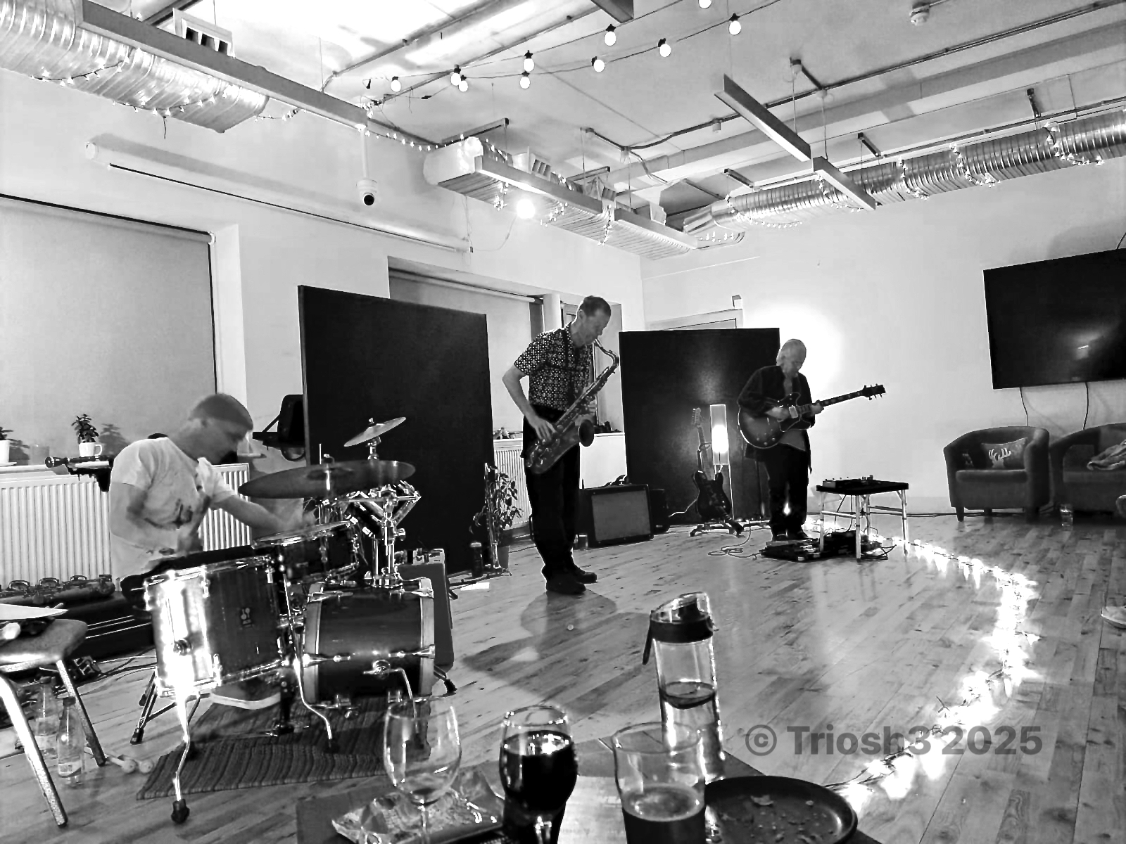 Triosh3 performing at N-Ex-T 2025